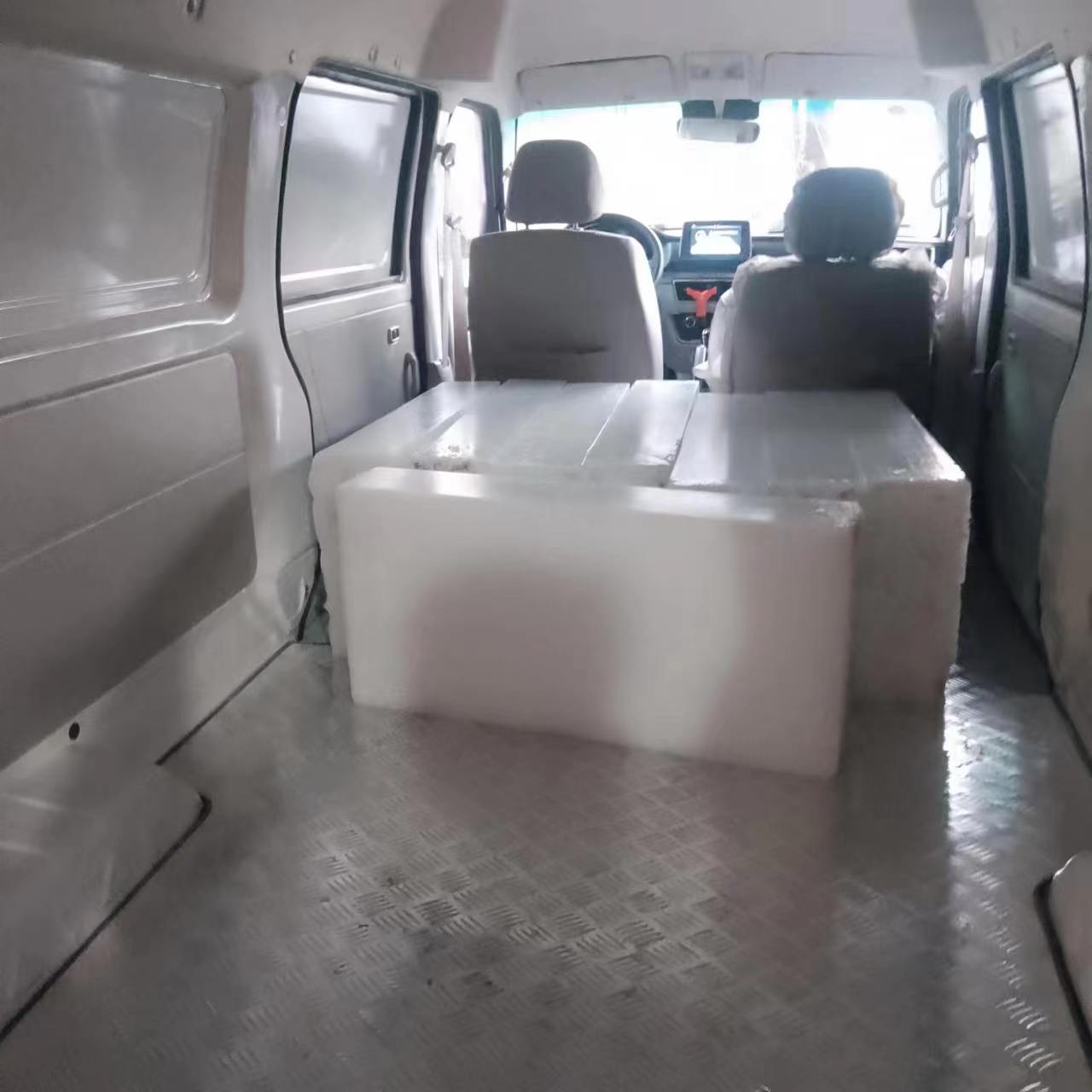 工业降温的大冰块-虹口良臣制冰厂